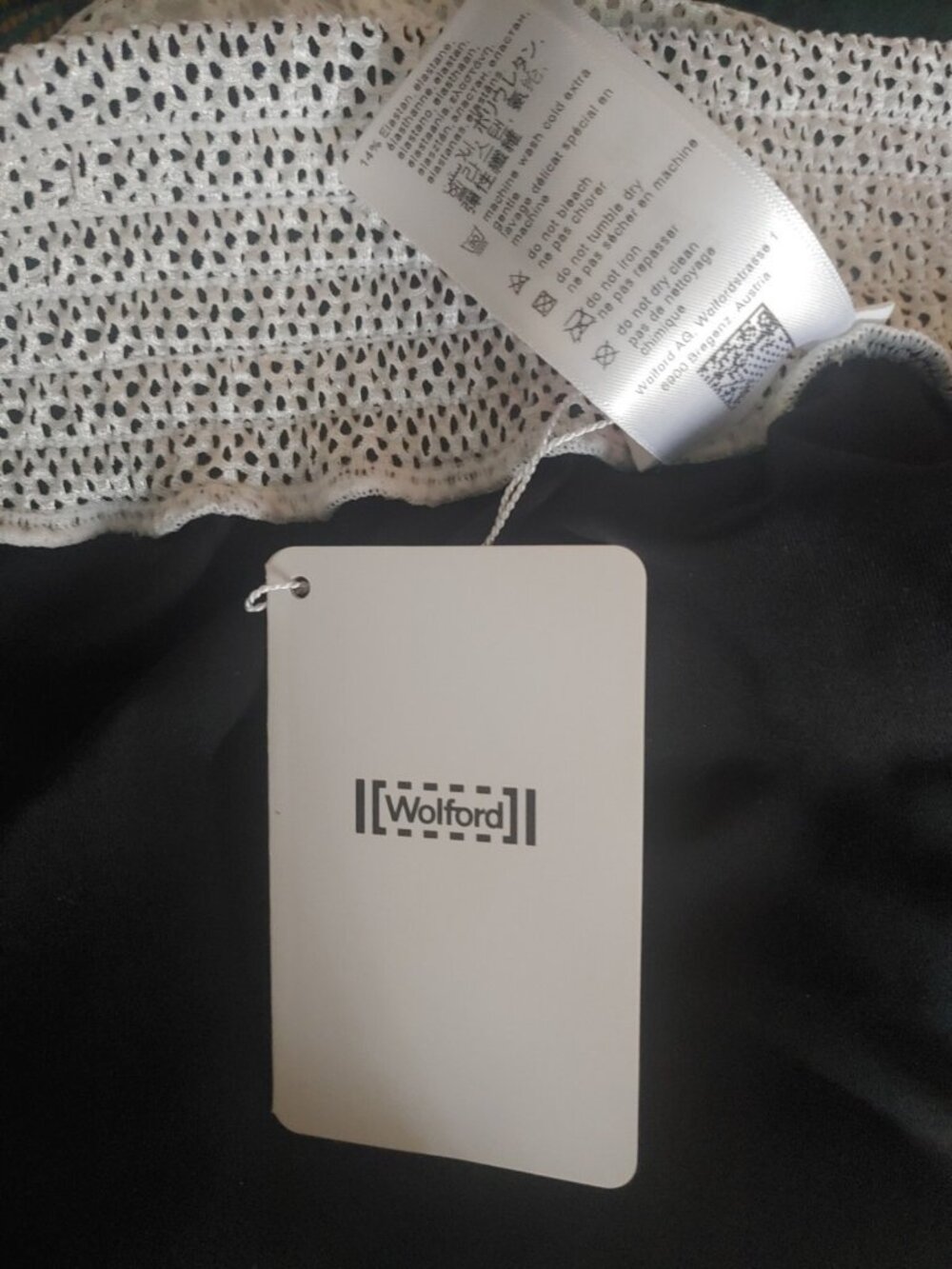 NIB Wolford Hailey Skirt White Mesh Black Lining Size M - Picture 15 of 16